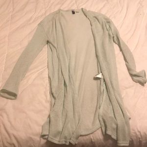 Long summer/spring cardigan.